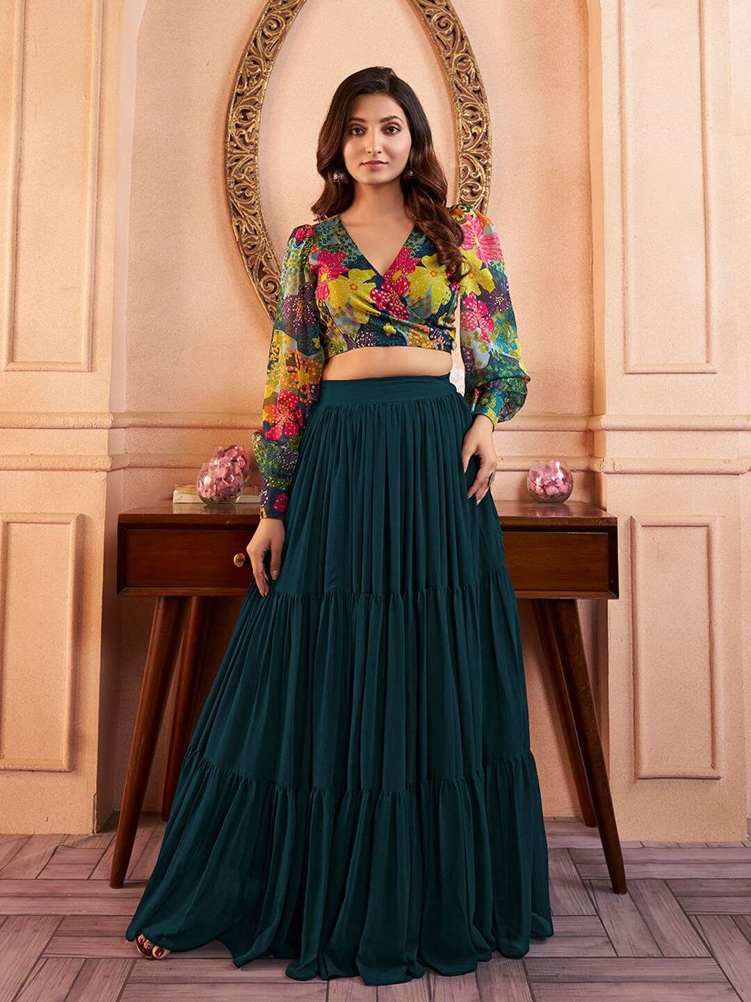 Crop Top and Skirts